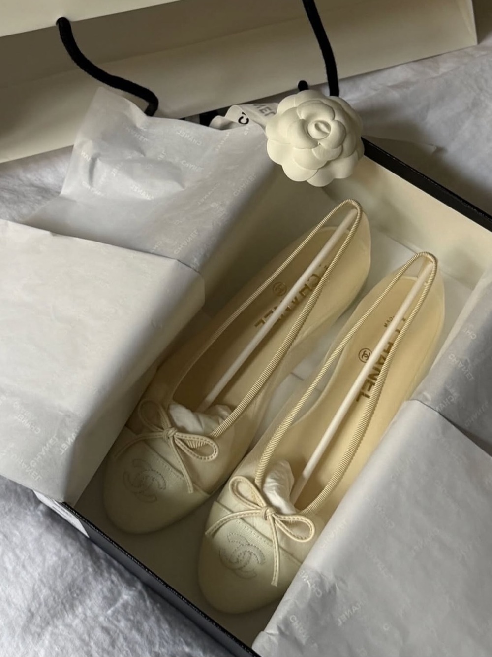 Chanel White Mesh Flats | Size 37